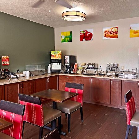 Quality Inn & Suites Green Bay Exterior foto